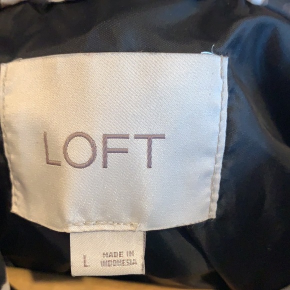 Loft Animal Print Vest size Large - Picture 5 of 6